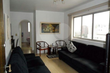 Apartamento à venda com 3 quartos, sendo 1 suíte, em Moema, São Paulo, SP