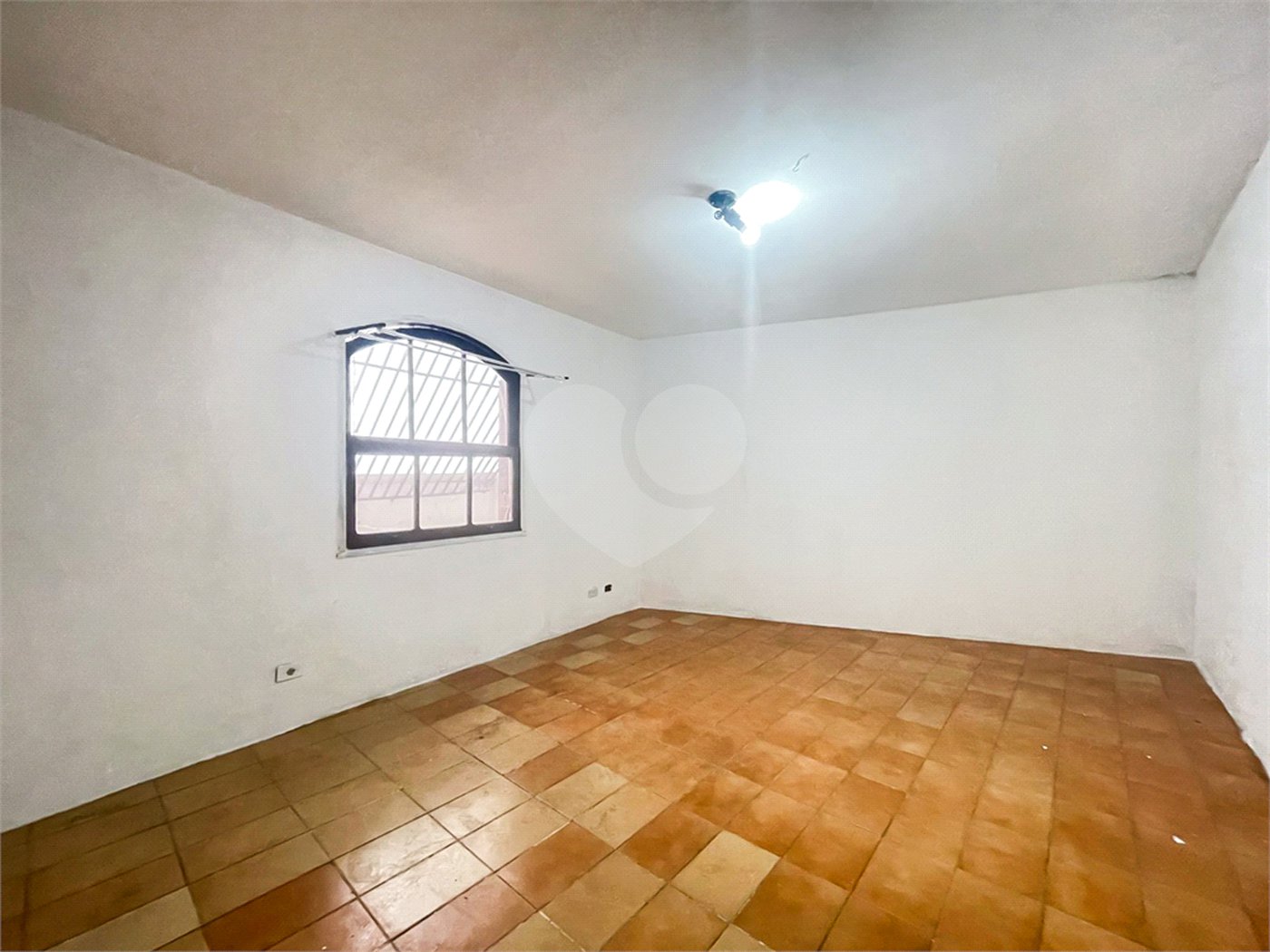 Casa - Ipiranga - 3 Quartos / Dormitórios - 2 Vagas - Venda / Compra - Avenida Ricardo Jafet