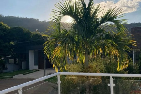Casa à venda com 3 quartos, sendo 1 suíte, no condomínio Ibiaram 1, Itupeva - SP