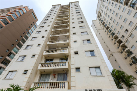 Apartamento para venda com 60 m², 2 quartos e 1 vaga no Campo Belo-SP