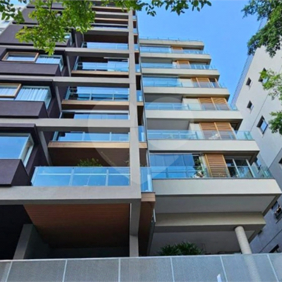 Apartamento Pinheiros venda. Oportunidade Única!Com 50 m² útil 1 banheiro 2 vagas 1 quarto.Estuda Permuta.