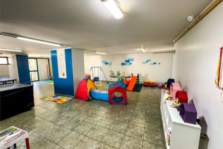 Apartamento à Venda no Centro de São Carlos - com 3 Suítes.