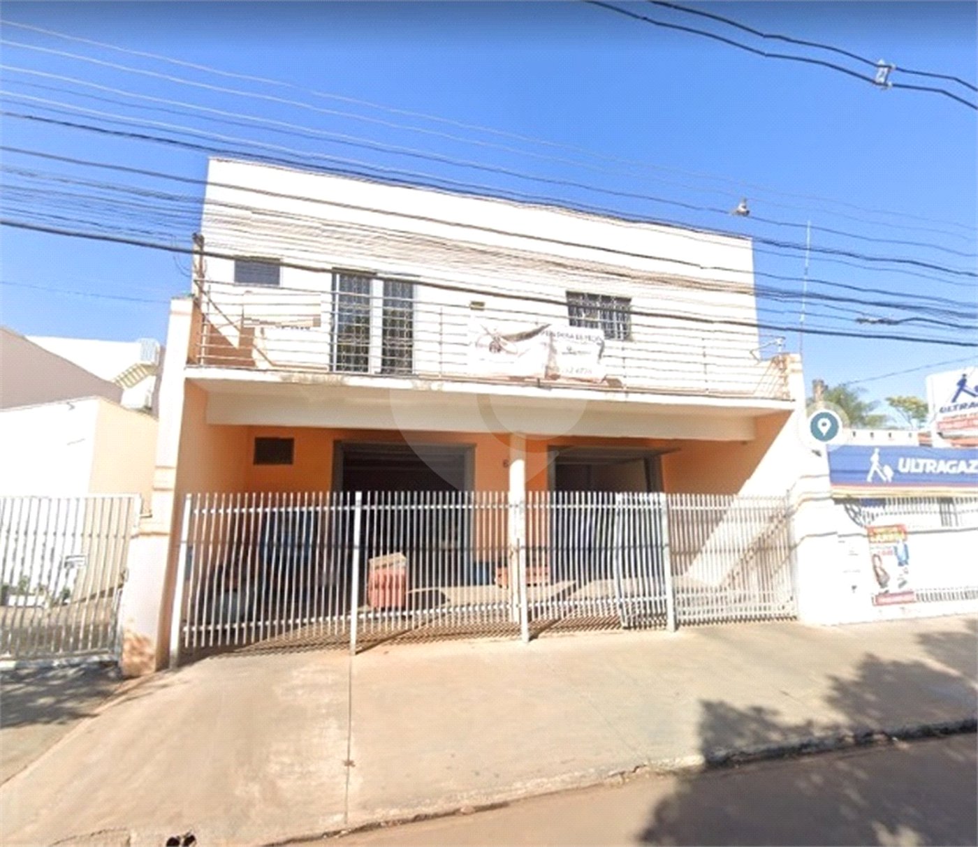 Galpão Comercial.