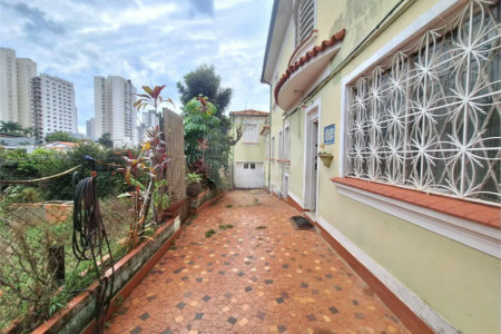 Casa Comercial para Locação em Mirandópolis