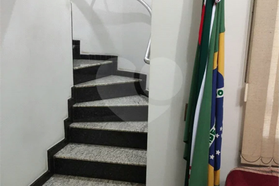 CASA À VENDA COM 3 SUITES CHACARA NAZARETH CENTRO PIRACICABA
