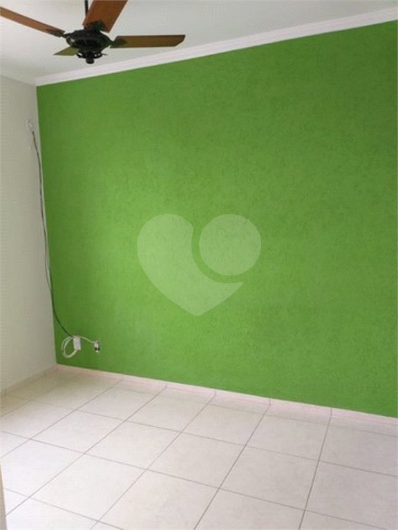 Apartamento no Condomínio Parque Royal Garden, localizado na cidade de Ribeirão Preto/SP.