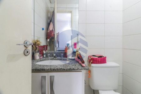 Apartamento à venda com 3 quartos, sendo 1 suíte, em Jardim Esmeralda, São Paulo - SP