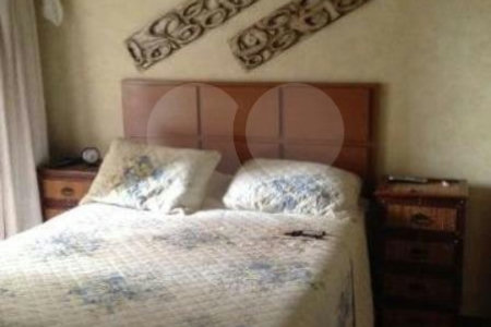 APARTAMENTO COM 4 DORMITÓRIOS E 4 VAGAS À VENDA NA MOOCA