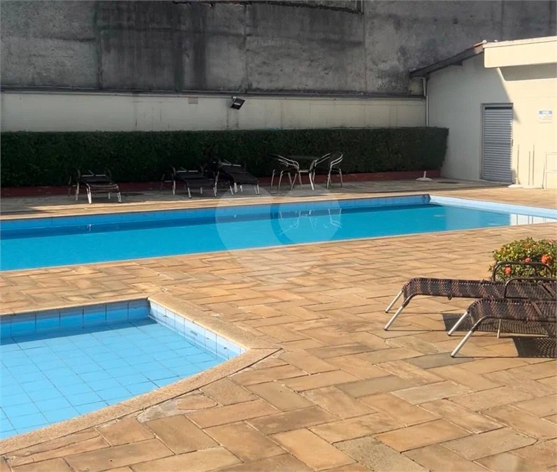 Apartamento vista livre e muito sol