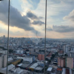 Apartamento no Brás repleto de lazer com 50 m² com 2 dormitórios e 1 vaga, Estuda Permuta