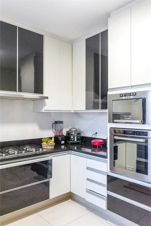VILA NOVA CONCEIÇÃO - 216 M² - 4 VAGAS