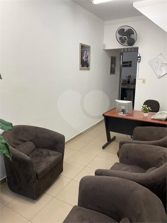 Casa à venda ou para alugar com 8 quartos em Chácara Santo Antônio, São Paulo, SP
