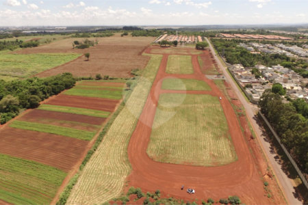 Lote de 333m², Residencial Porto Ville Residencial São Luiz