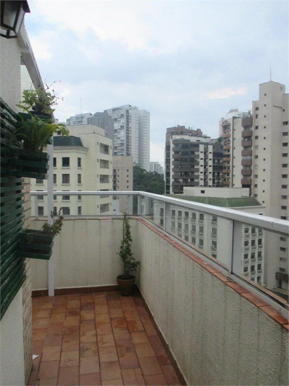 Duplex à venda com 2 quartos, sendo 1 suíte, em Vila Sônia, São Paulo, SP