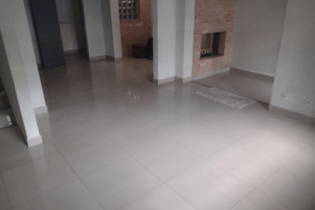 Casa à venda ou para alugar com 3 quartos, sendo 2 suítes, em Jardim Trussardi, São Paulo, SP
