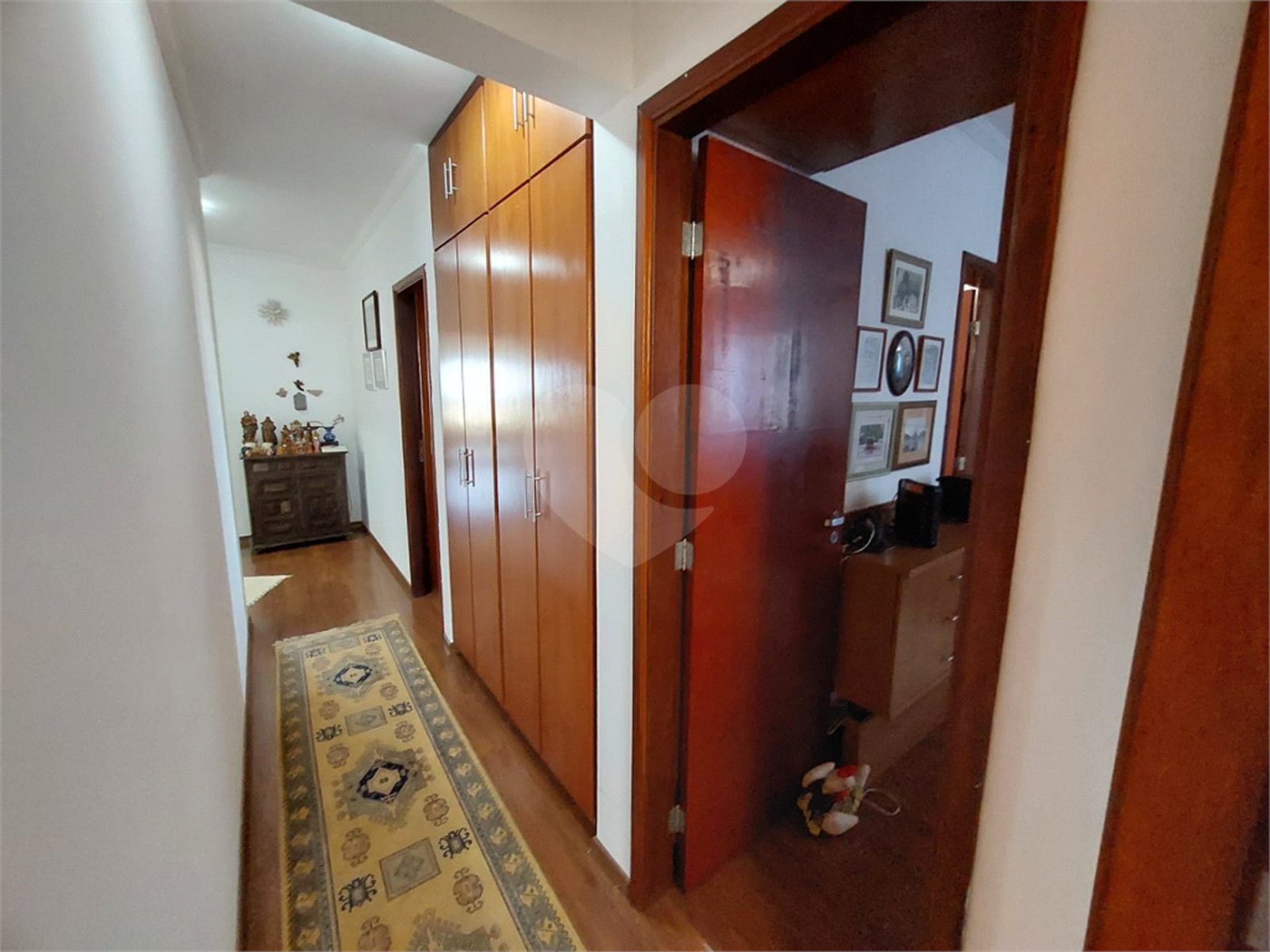 Apartamento com 3 suítes no centro de São Carlos