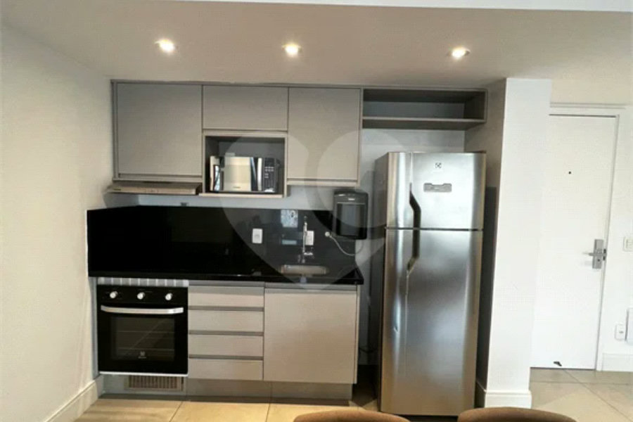 Linda Cobertura Duplex para venda no Jardim Paulista com 87,45 m² decorada!