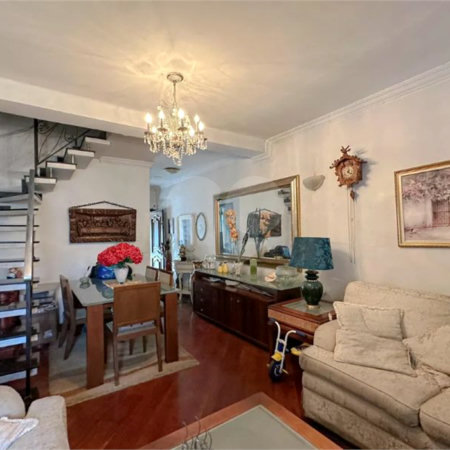 Casa à Venda | 112 m² | 3 dormitórios | 1 vaga no Bom Retiro!
