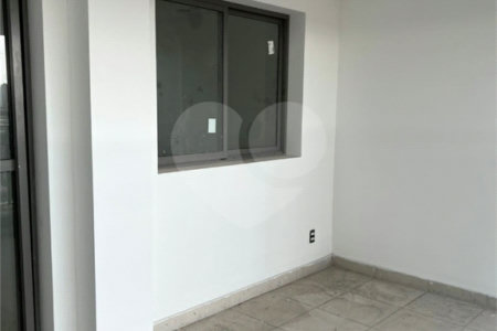 Apartamento com 95m² , 3 dormitórios , 2 vagas , à venda na Vila Prudente.