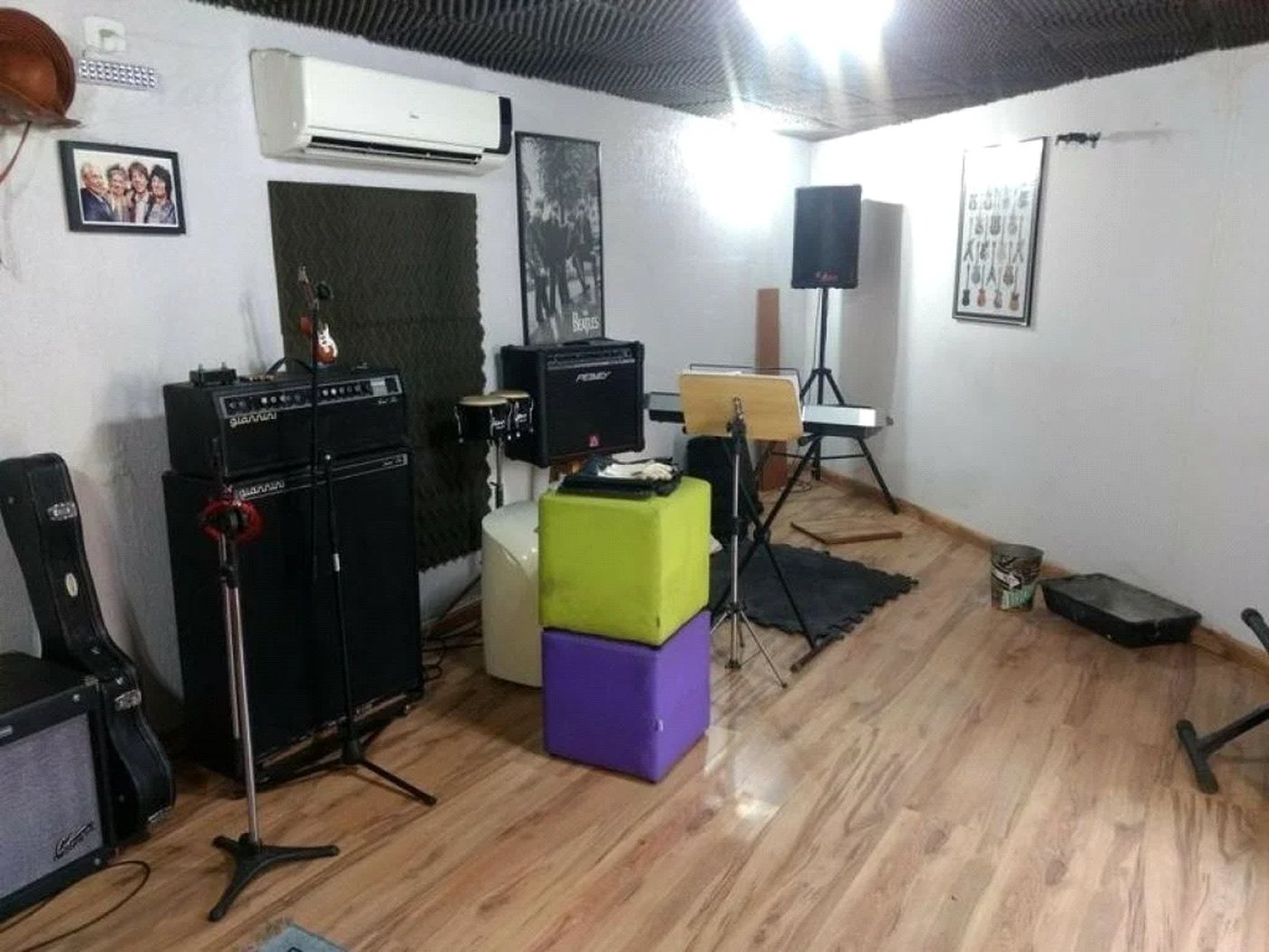 Casa à venda com 3 quartos, sendo 1 suíte, em Jardim Rosa Maria, São Paulo, SP