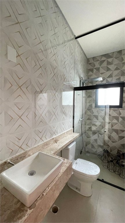 Casa térrea encantadora - Terreno 544m² (17 x 32m), com 198m² no Bairro Estância Brasil - Atibaia
