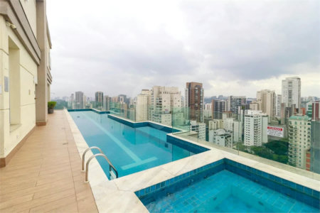 Apartamento com 43m² na região do Campo Belo em São Paulo - SP.