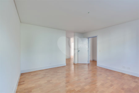 Casa à venda com 4 suítes no condomínio Vila Arese, São Paulo - SP