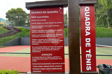 Casa á venda – Granja Viana