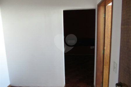Linda Cobertura na Região de Campos Elíseos - 4 dormitórios (3 suítes). 5 Banheiros