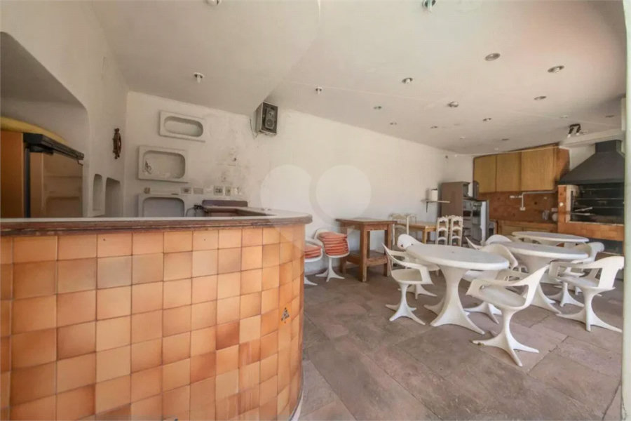 Casa Alto Padrão.Localização excelente. Venha conhecer. Agende uma visita.