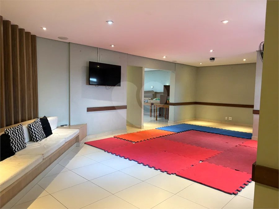 Apartamento de 2 quartos em Chácara Cruzeiro do Sul ( Cangaíba ).