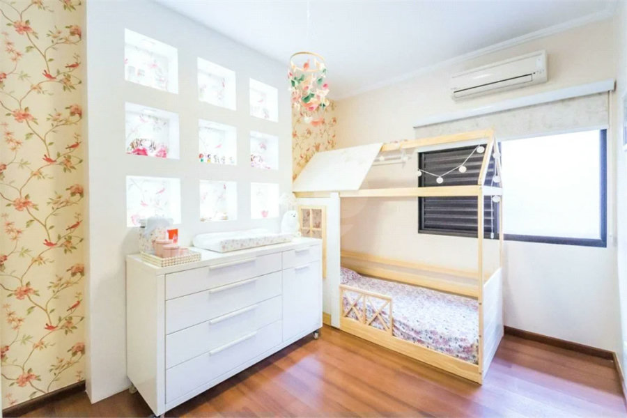 Casa à venda ou para alugar com 4 suítes em Saúde, São Paulo, SP