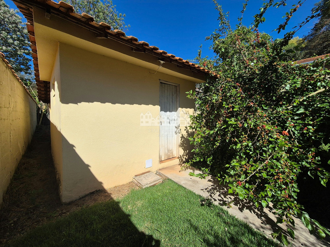 Casa à venda com 3 quartos, sendo 1 suíte, em Ribeirão dos Porcos, Atibaia - SP