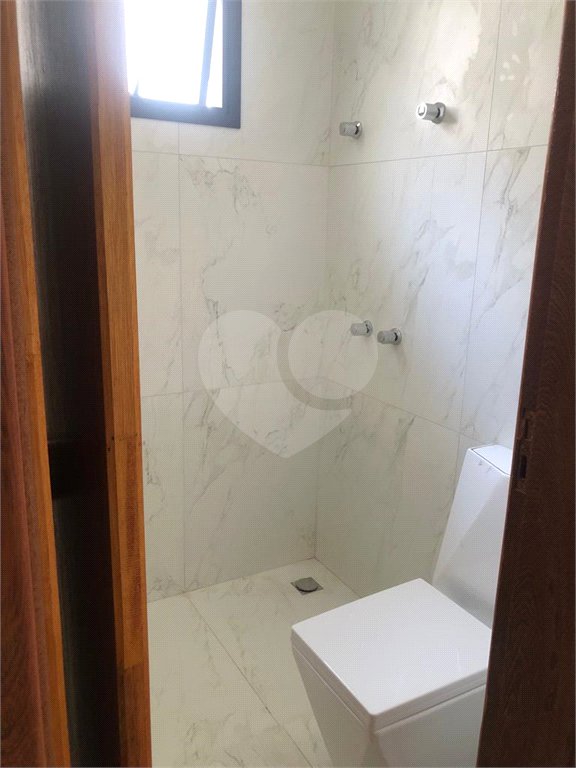 Indaiatuba - Condominio Jardins di Roma - Venda -Locação 0 R$ 10.000,00 mais encargos - condominio - R$ 650,00 - IPTU - R$ 230,00 - Terreno 300ms - construido 170 metros quadrados - Terrea - 3 quartos, uma suíte e uma demi suite , 4 banheiros , piscina - Preparado para água quente até a piscina!!