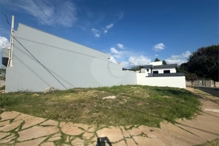 Terreno de Esquina no Faixa Azul