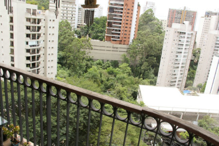 Apartamento à venda com 3 quartos, sendo 3 suítes, em Vila Andrade, São Paulo - SP