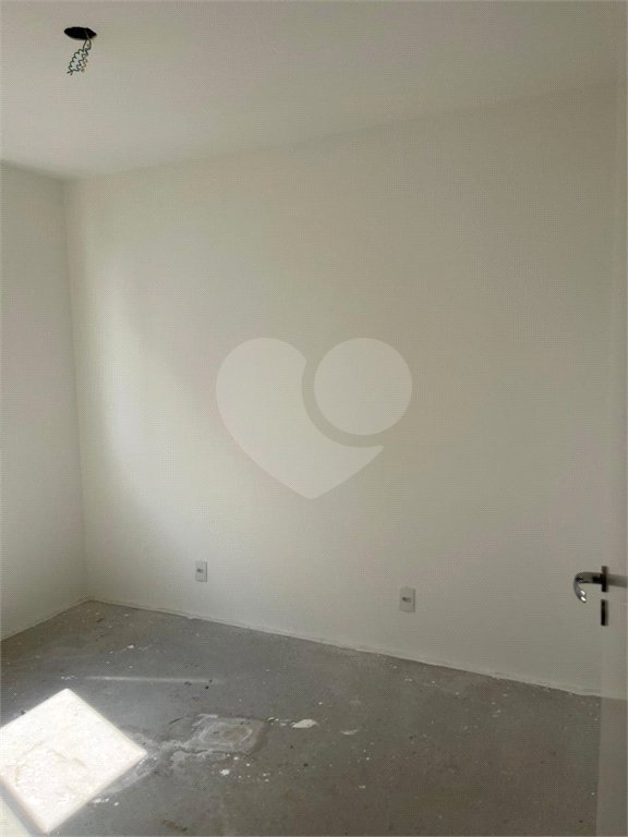 Apartamento à Venda - Parque Bristol