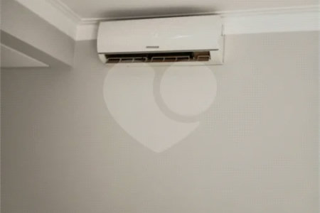 Casa à venda ou para alugar com 3 suítes no condomínio Quinta das Oliveiras, Valinhos - SP
