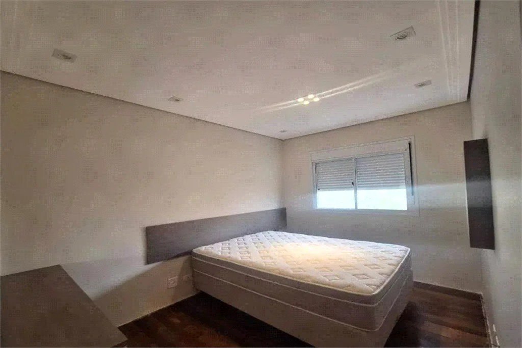 Apartamento à venda com 3 quartos, sendo 1 suíte, em Parque Reboucas, São Paulo, SP