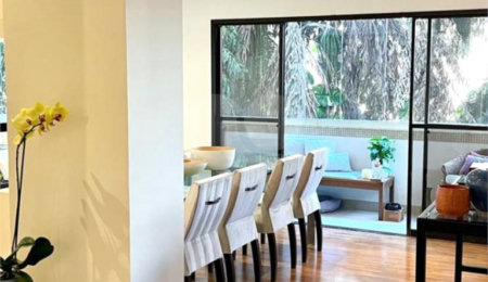 Apartamento à venda com 4 quartos, sendo 3 suítes, em Vila Mariana, São Paulo, SP