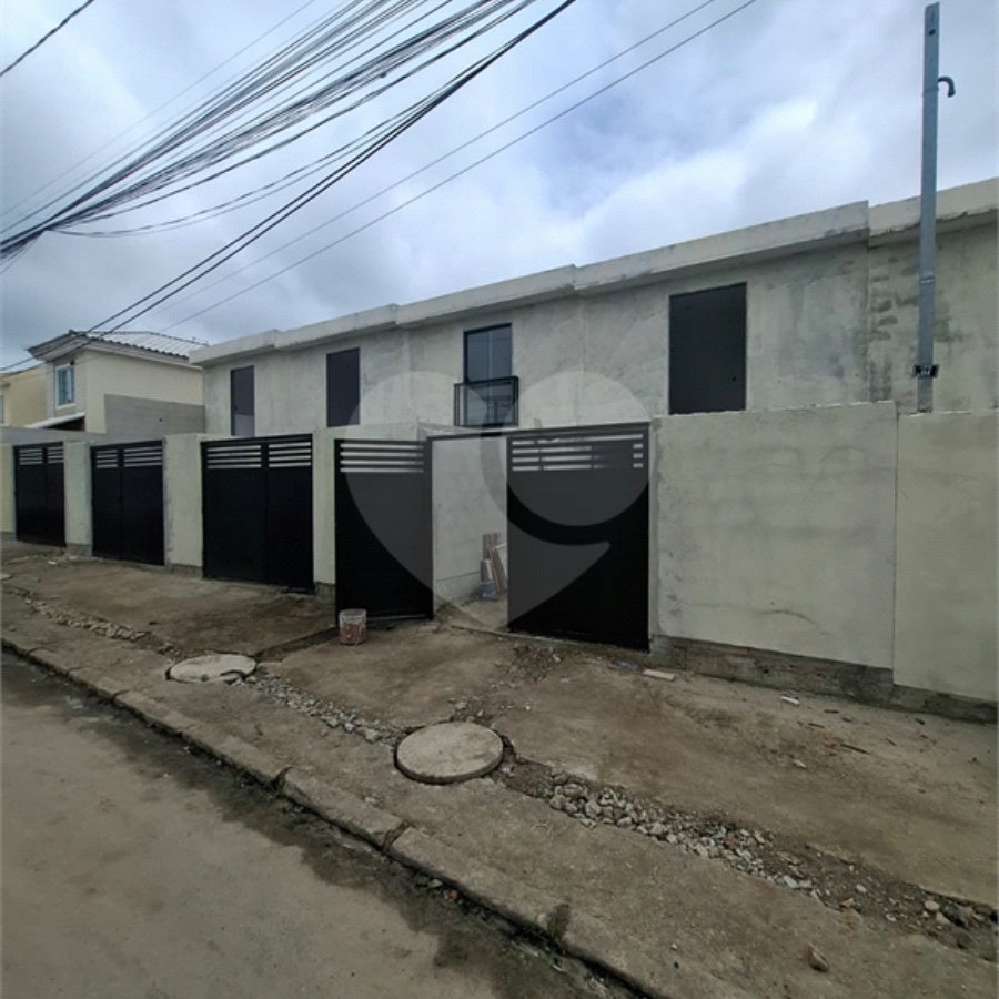 CASA COM 2 QUARTOS EM COSMOS À VENDA, 64,00 m² POR R$ 270.000