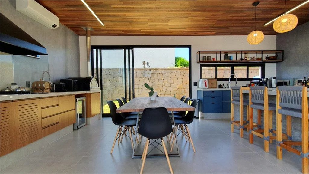 Casa à venda com 4 suítes,  no condomínio Villas do Golfe, Itu - SP