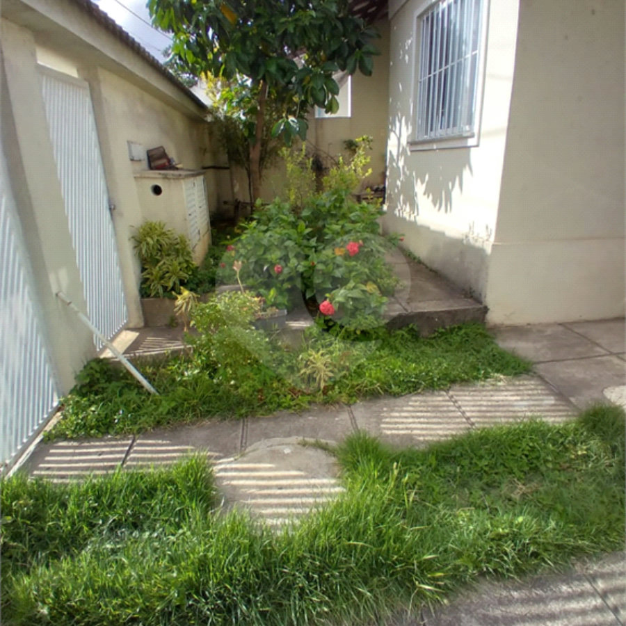 Casa Linear Bairro Andrea, Rio São Paulo, Campo Grande com 2 quartos, quintal, garagem para 3 carros!!!