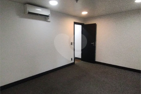 Sala comercial para locação no Jardim Paulista