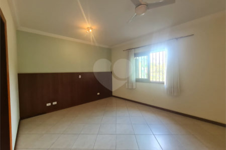 Casa à venda com 3 suítes em Interlagos, São Paulo, SP