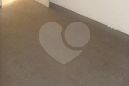 Casa térrea com 2 dorm. na Saúde