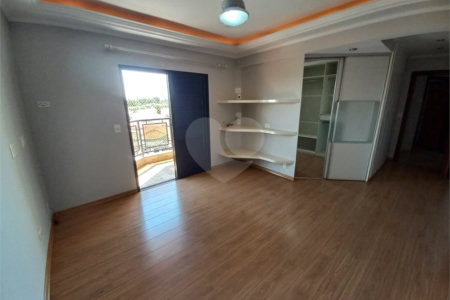 Duplex no Edifício Acapulco.