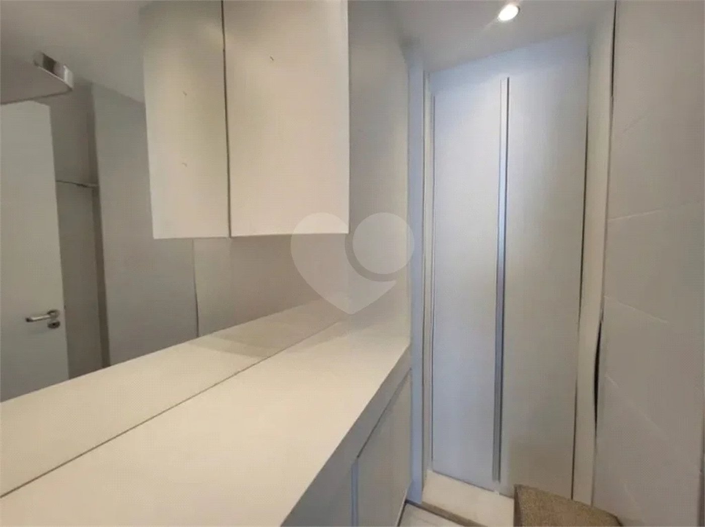 Apartamento à venda com 3 quartos, sendo 2 suítes, em Cambuci, São Paulo, SP