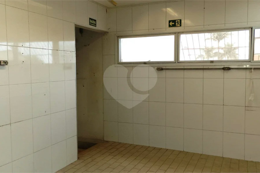 Prédio Comercial à Venda na Mooca – 394 m² de Área Construída