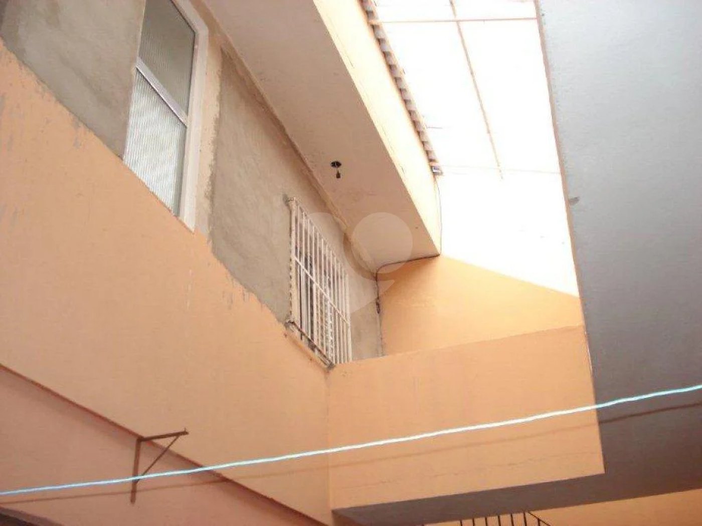 OPORTUNIDADE SOBRADO 3 Dormitórios. Ótima Localização e Fácil Acesso.